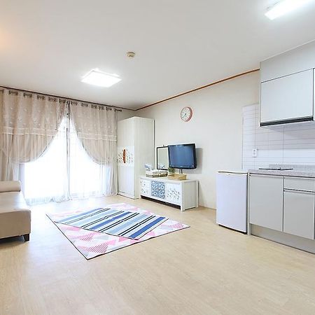 גנגנאונג Gyeongpo Woosung Pension מראה חיצוני תמונה